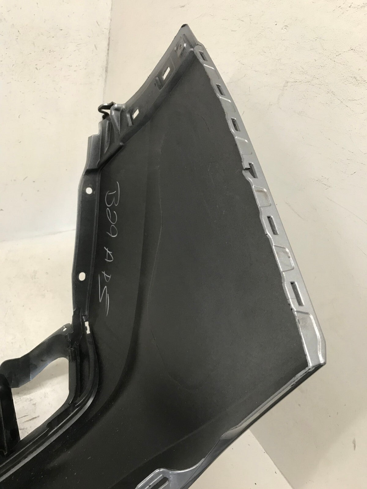 Rear Upper Bumper Cover Honda Passport EX-L/Sport/Elite/Touring Silver 19-20 OEM