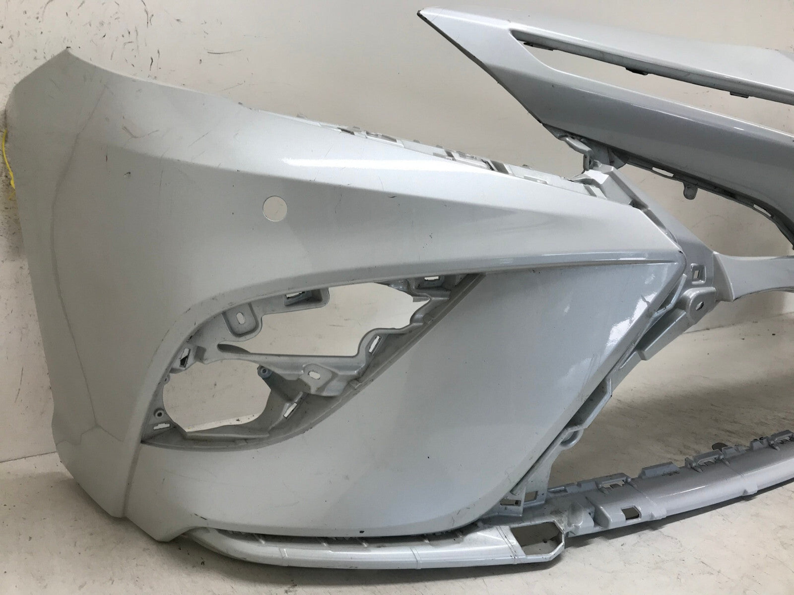 Front Bumper Cover White Toyota Camry 2017 2018 CAPA
