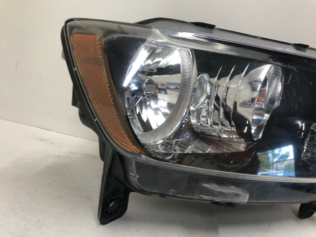 Halogen Headlight Damaged Passenger RH Jeep Compass 2013-2017 68171214AA OEM