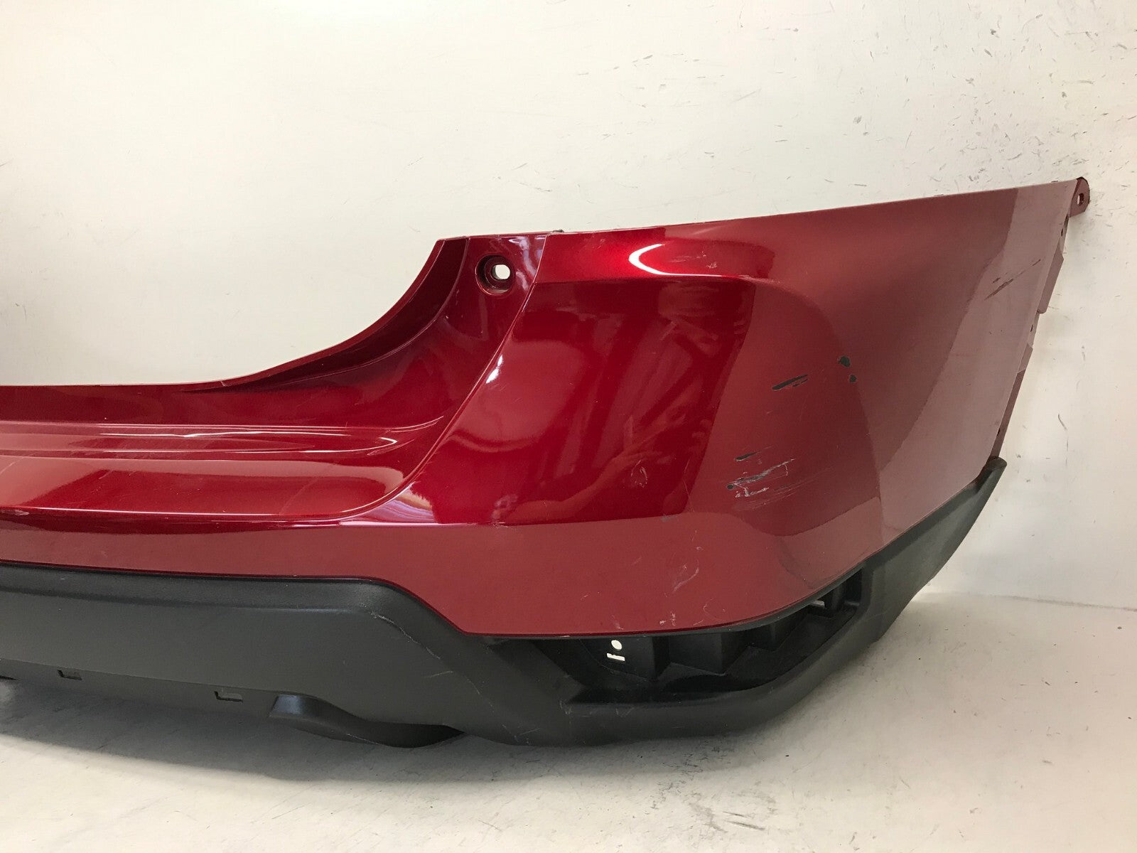 Rear Bumper Cover Red Nissan Rogue S SL SV SV Hybrid 2017-2019 85022-5HK0H OEM