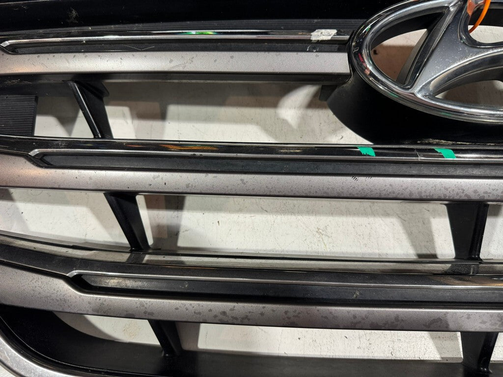 Grille Grill Black /Silver 2016-2018 Hyunday Tucson 86351-D3100 OEM