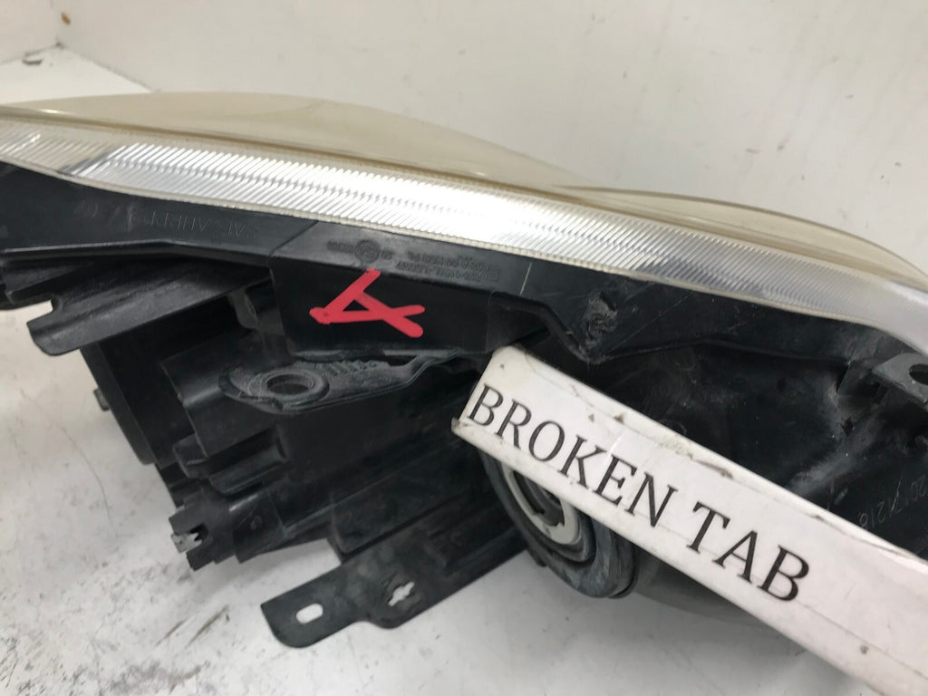 Headlight Damaged Driver LH Left 2012 2013 2014 2015 Toyota Prius CAPA