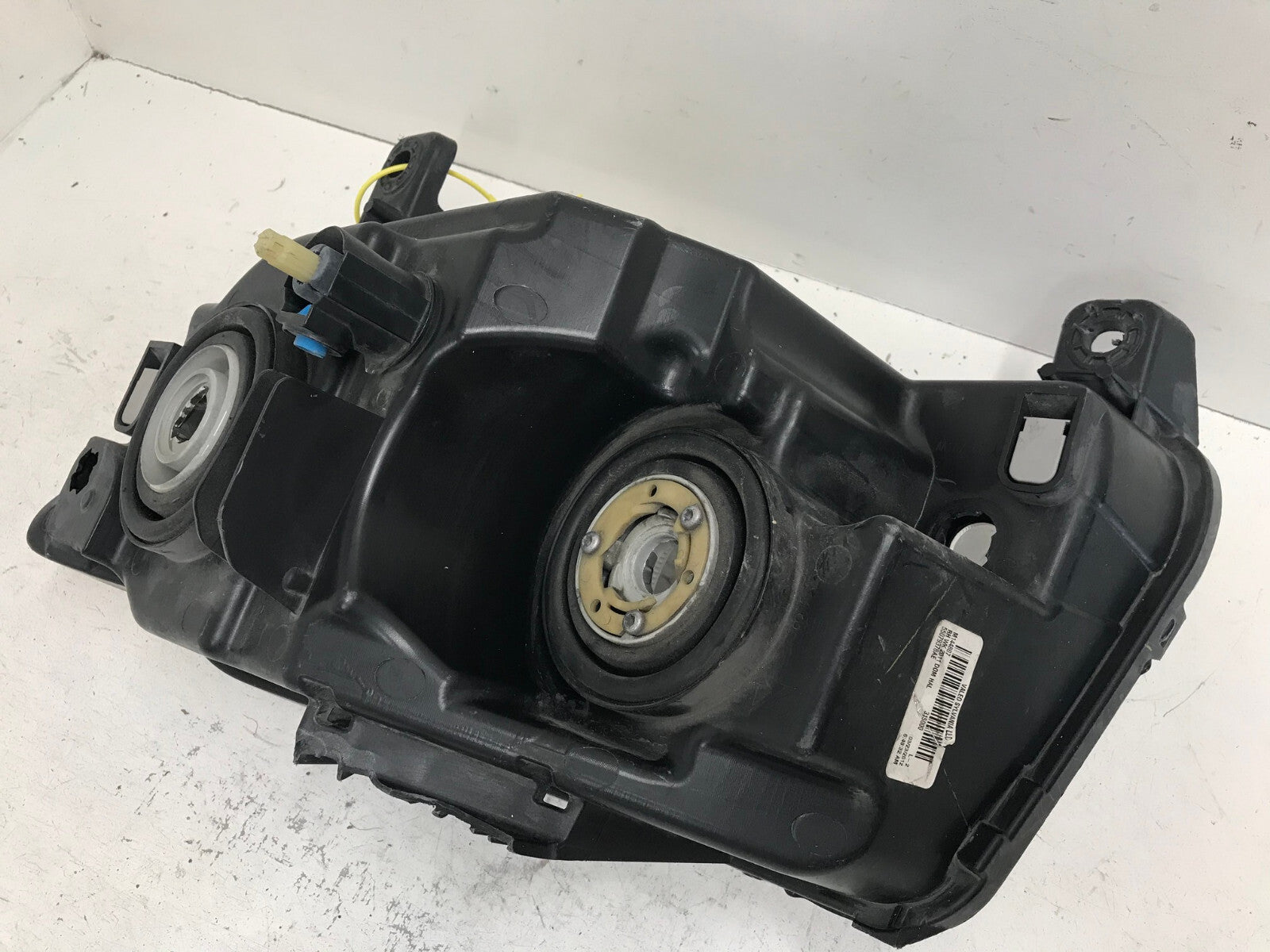 Headlight Damaged Passenger RH Jeep Grand Cherokee 2011 2012 2013 55079378AE OEM