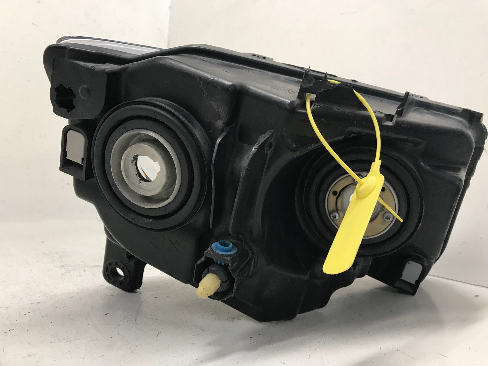 Halogen Headlight Damaged Driver LH Jeep Grand Cherokee 2011-2013 55079379AE OEM