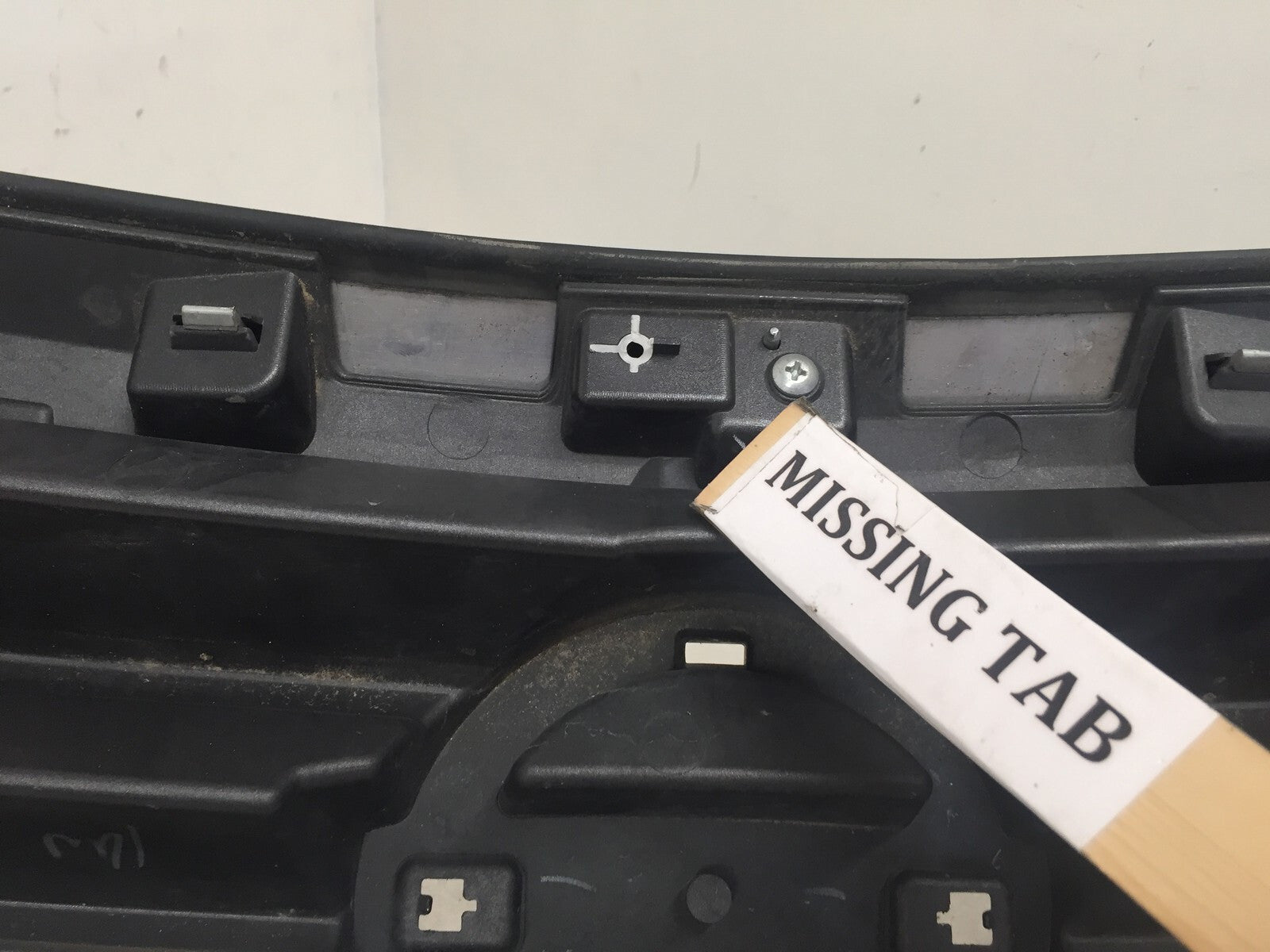 Grille Grill Nissan Altima 2013-2015 62310-3TA0A OEM3