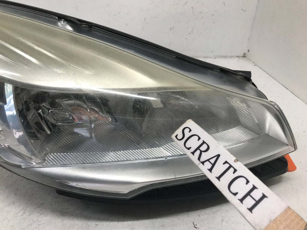 Headlight Damaged Right passenger RH Ford Escape 2013-2016 R 44ZH-2090-A OEM