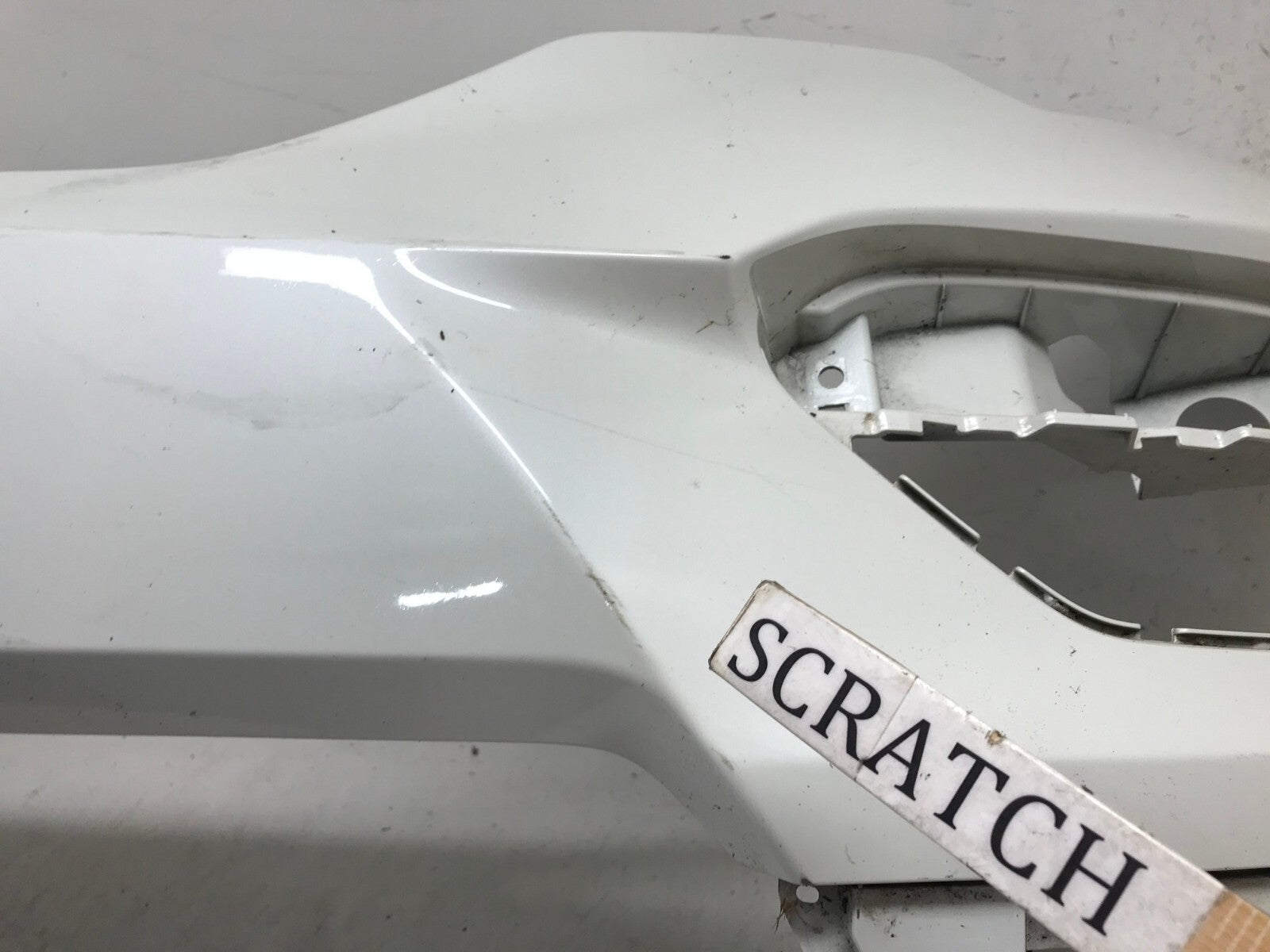 Front Bumper Cover White Honda Pilot LX/EX/EX-L/Elite 16-18 71101-TG7-A000 OEM
