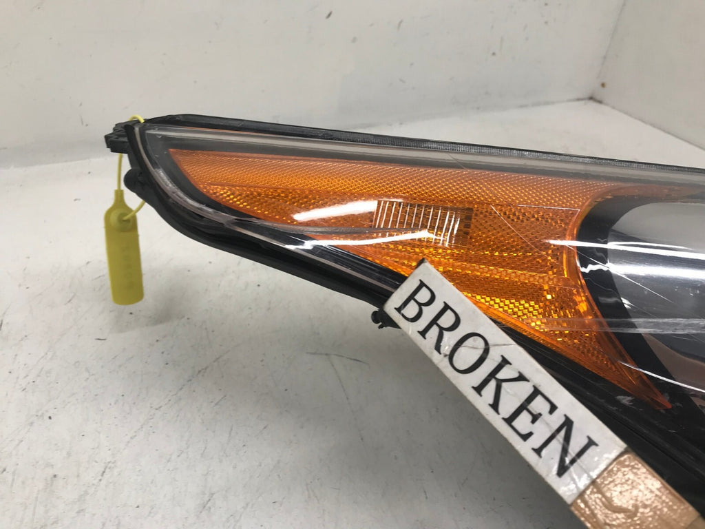 Headlight Damaged Right RH 12-2017 Hyundai Veloster PARTS ONLY 92102-2V030 OEM