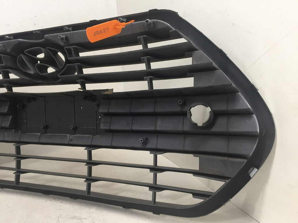 Grille  Grill Hyundai Veloster Turbo  13-17 86561-2V500 OEM