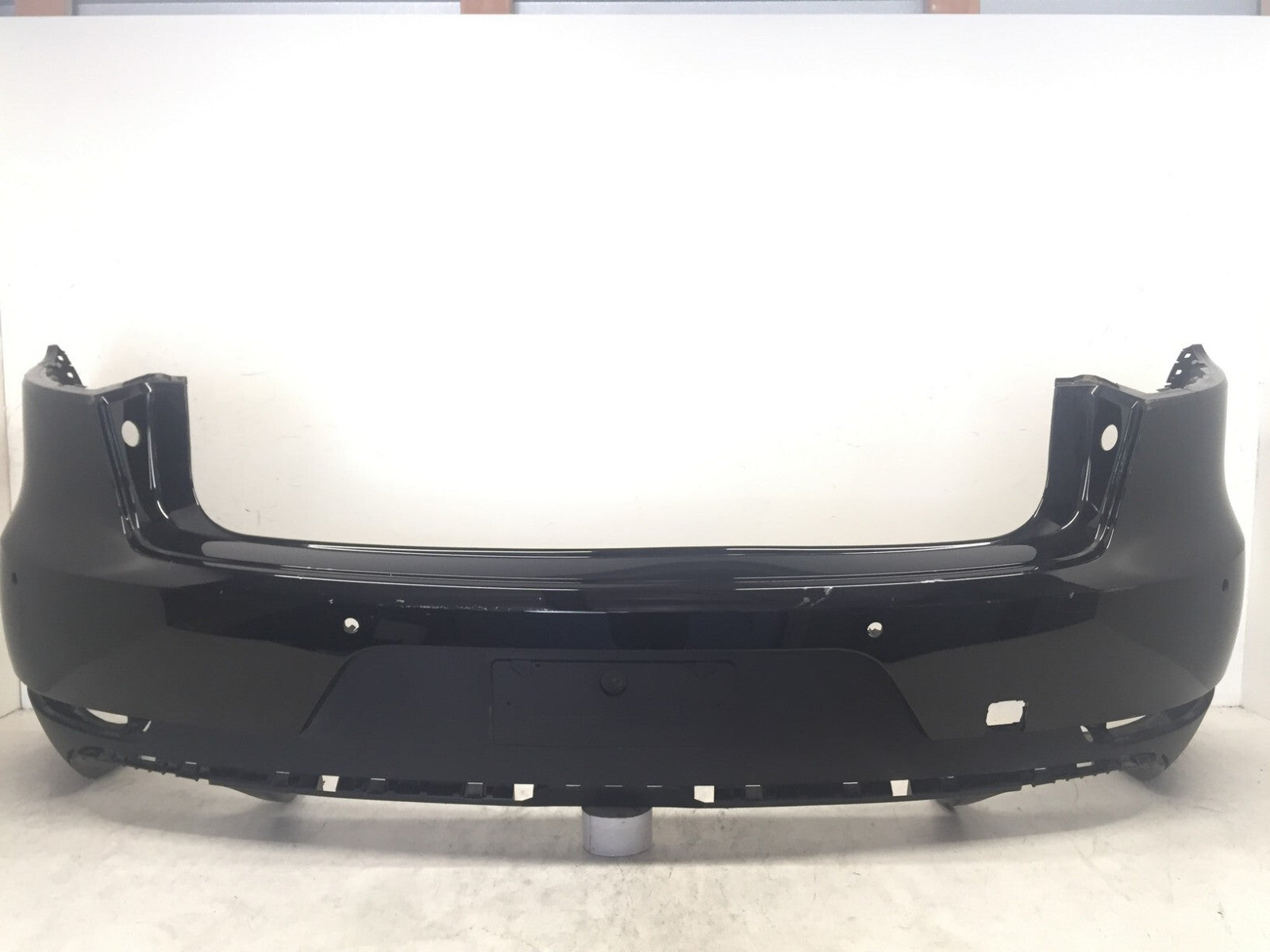 Rear Bumper Cover Porsche Macan Base w/Sensor Holes 2015-2020 95B807421L OEM2