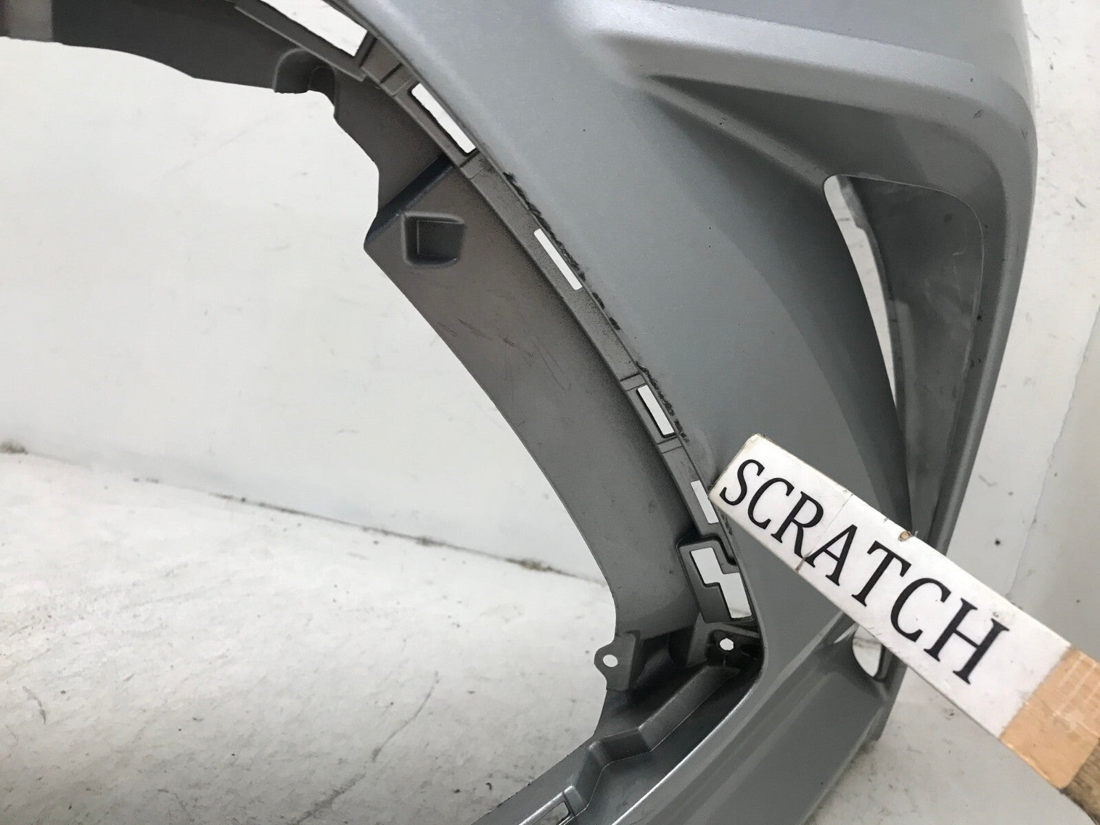 Front Bumper Cover 1J9 2019-2022 Toyota Avalon Hybrid/XLE/XSE 52119-07090 OEM