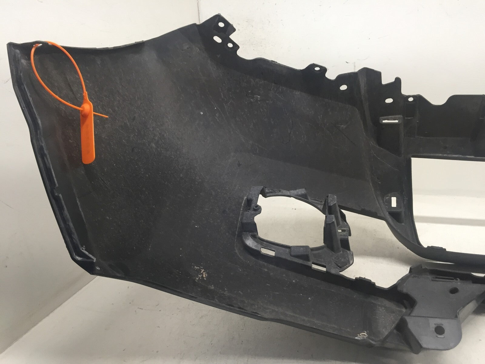 Front Bumper Cover Toyota Tacoma SR SR5 Limited 2016-2019 52119-04220 OEM2
