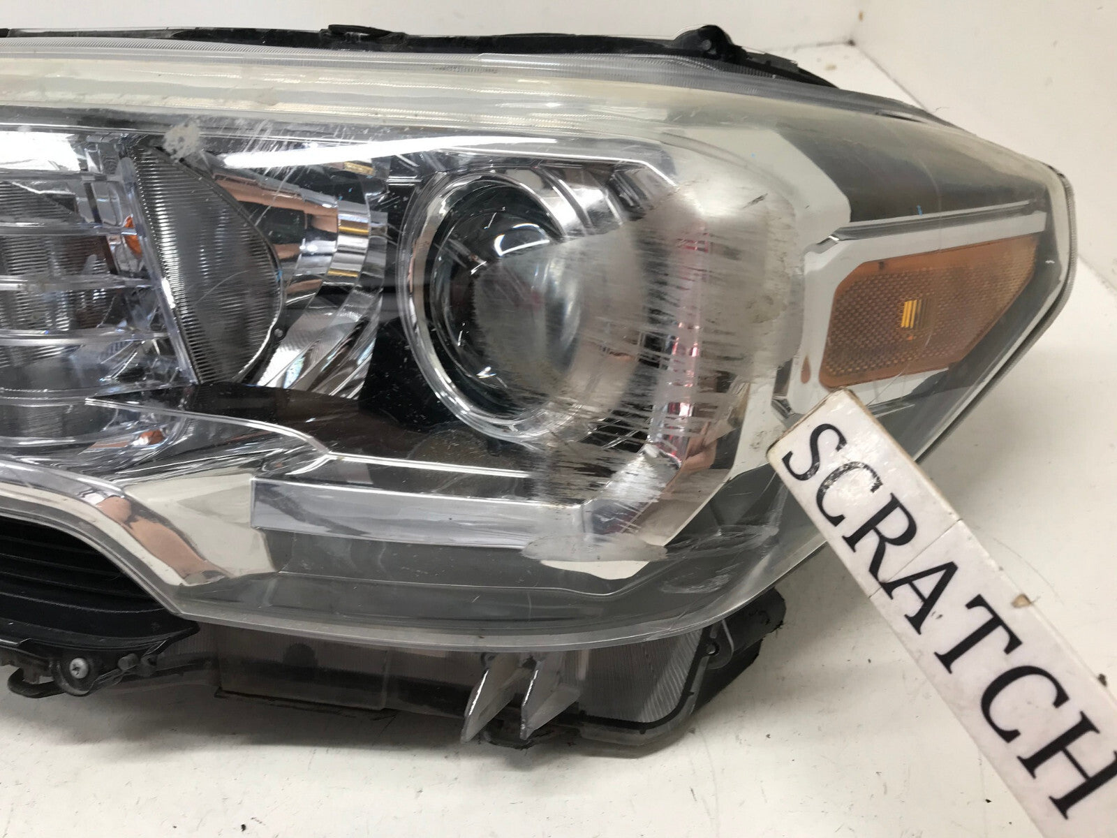 Headlight Damaged Left LH Driver Toyota Tacoma 2016-2022 CAPA