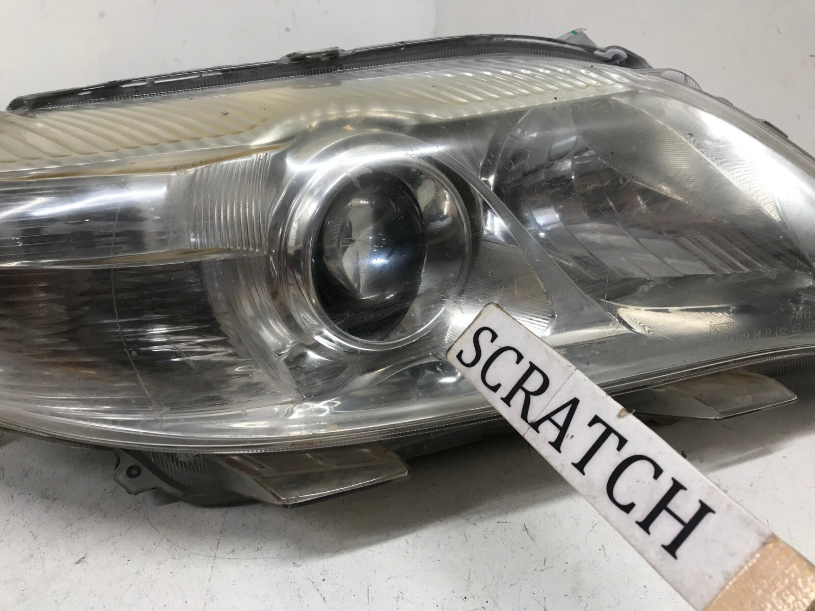 Headlight Damaged Right RH Passenger Toyota Camry 2012-2014 8111006470 OEM