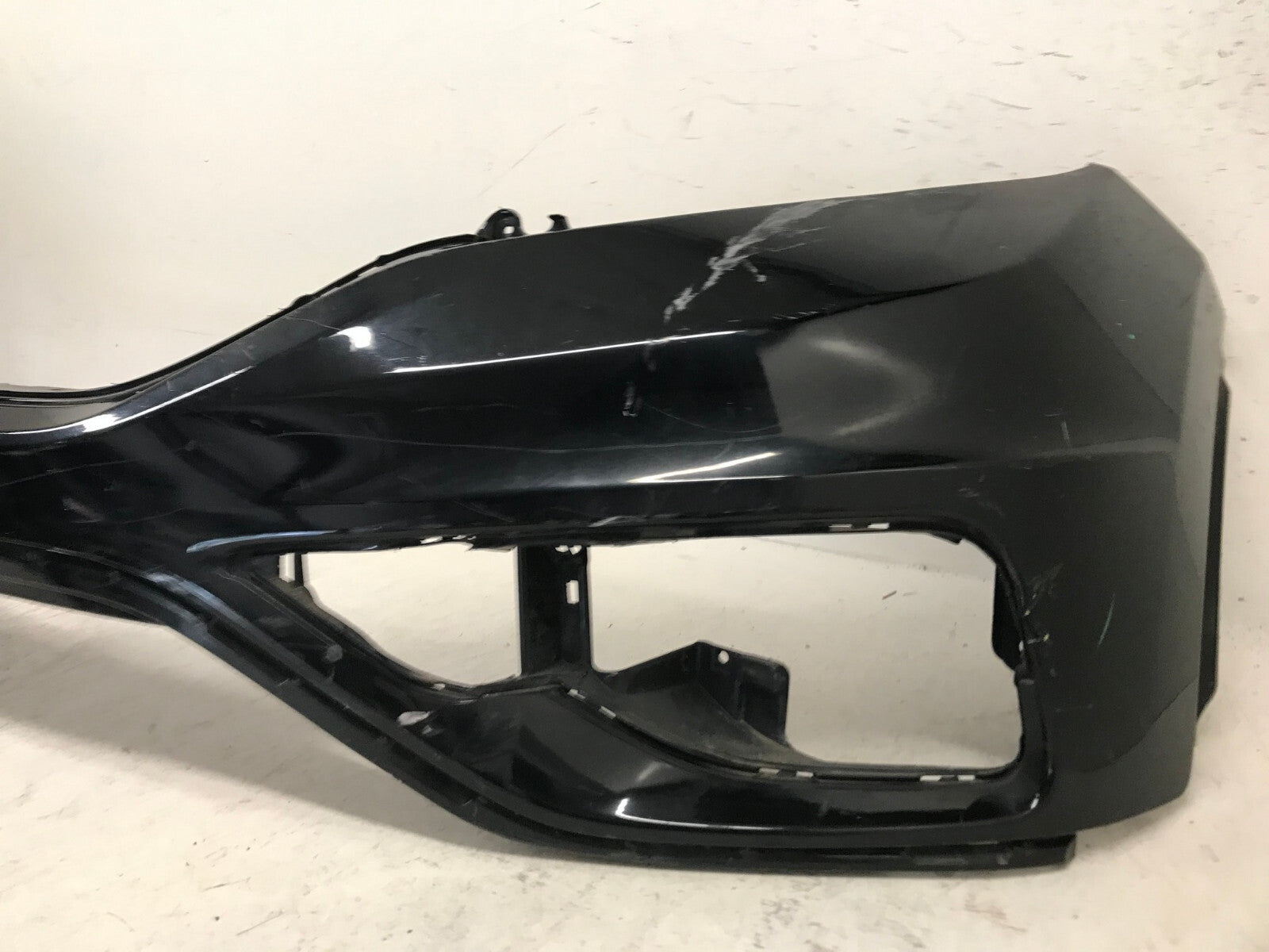 Front Upper Bumper Cover Black 2015-2016 Honda CR-V 71101-T1W-A000 OEM