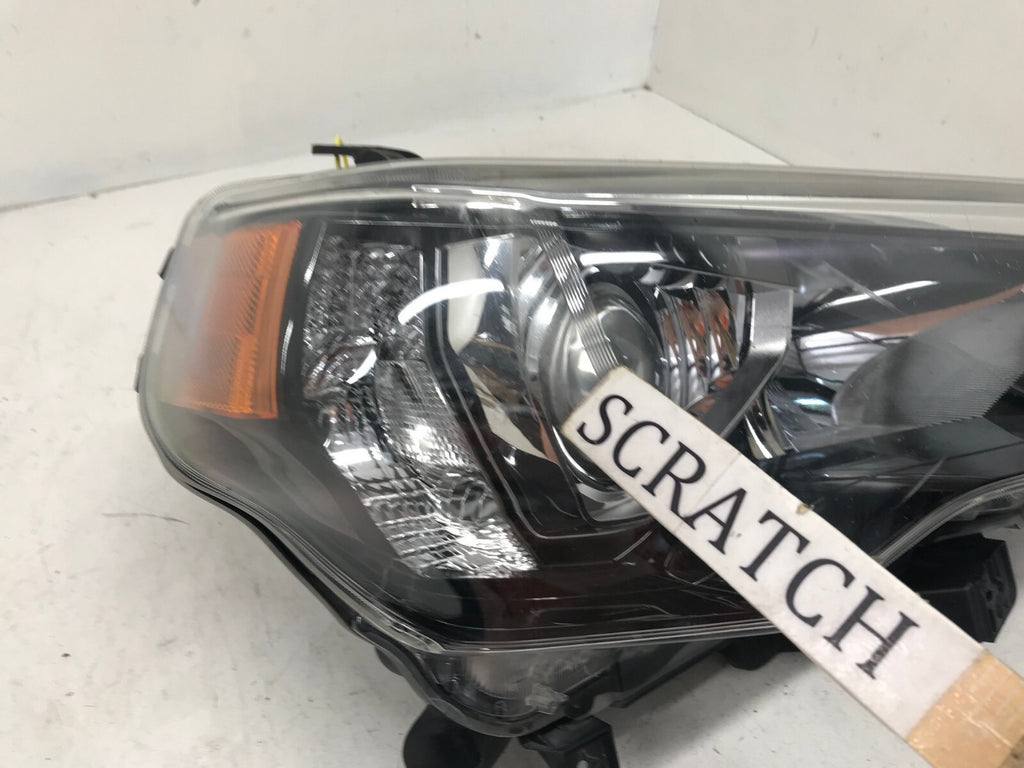 Headlight Damaged Passenger Right RH Toyota 4Runner 2014-2018 8113035541 OEM