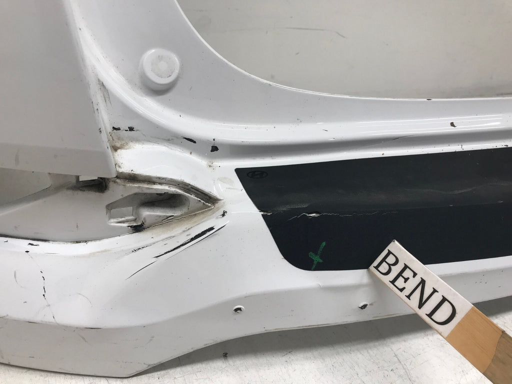 Rear Bumper Cover Hyundai Tucson ECO/Limtd/SE/Sport White 16-17 86611-D3000 OEM2