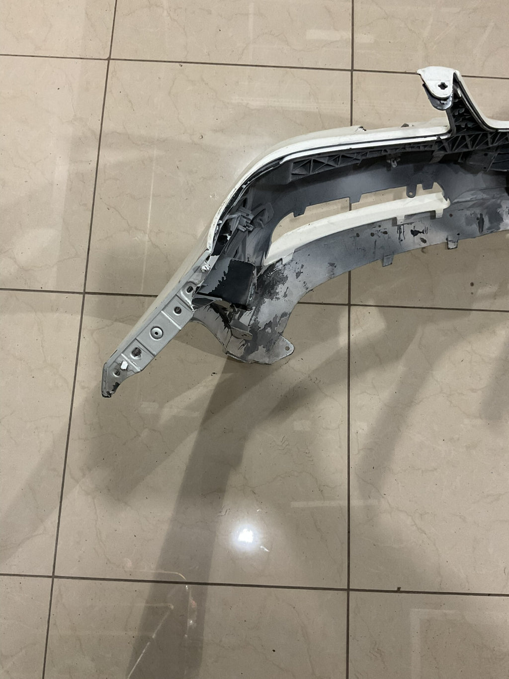 Front Bumper Cover White 2011-2013 Mercedes E350 E400 CAPA