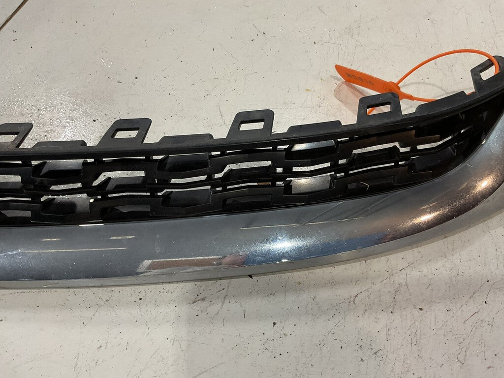 Grill Grille Black/Silver Trim 2014 2015 2016 Chevrolet Malibu 22995184 OEM