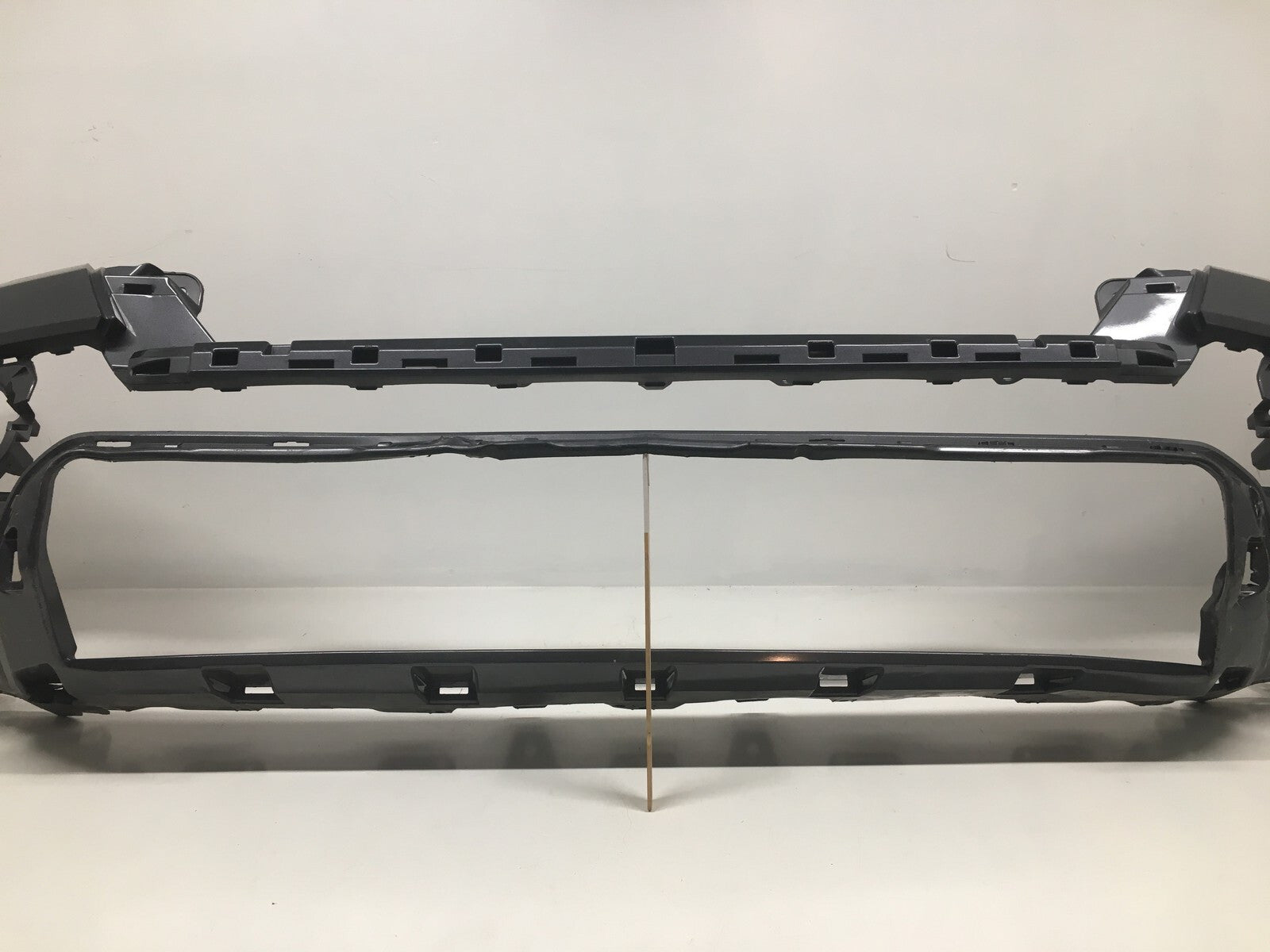 Front Bumper Cover Toyota Tacoma SR/SR5/Limited w/Wheel Flare Holes 16-18 OEM2