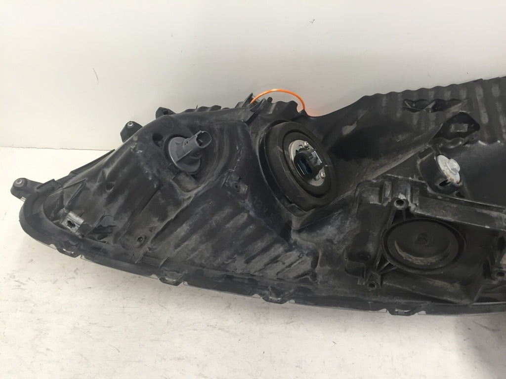 Halogen Headlight Damaged Right RH Honda Accord Sedan 08-12 33100-TA0-A01 OEM
