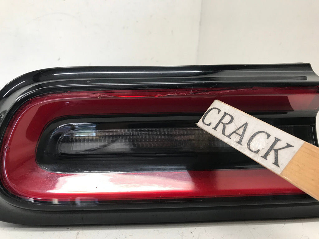 Tail light Damaged Left LH Driver Dodge Challenger 2015-2019 68174069AF OEM