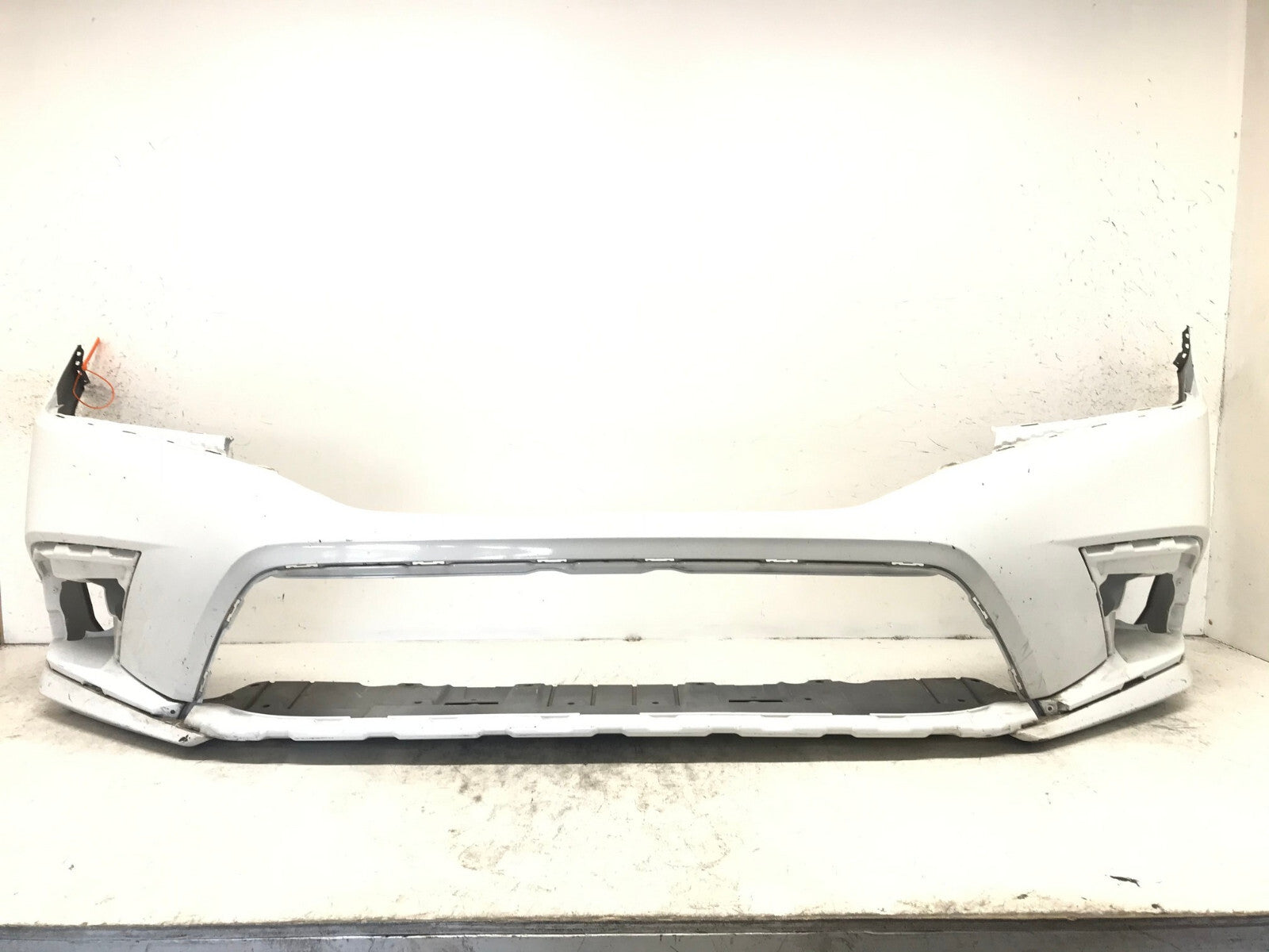 Front Bumper Cover White 2022 2023 Honda Civic EX/LX/Sport 71101-T20-A000 OEM