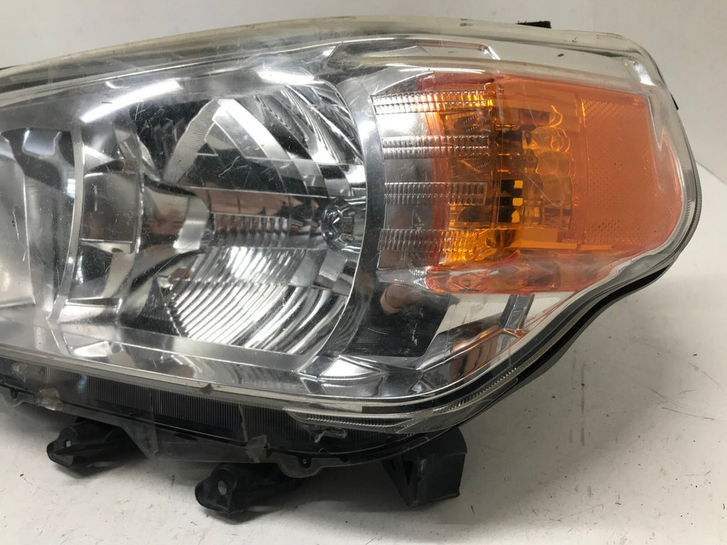 Headlight Damaged Driver LH Left 4 Runner 2010-2013 8117035520 OEM