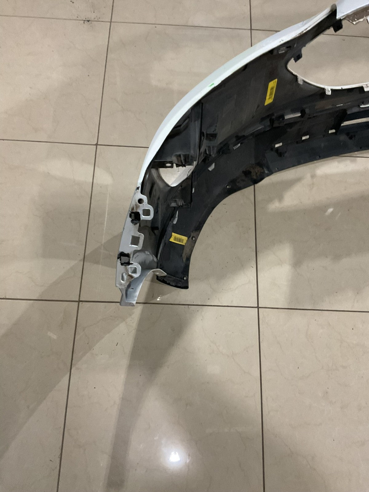 Front Bumper Cover White 2020-2021 Ford Escape lj6b+17f003 OEM