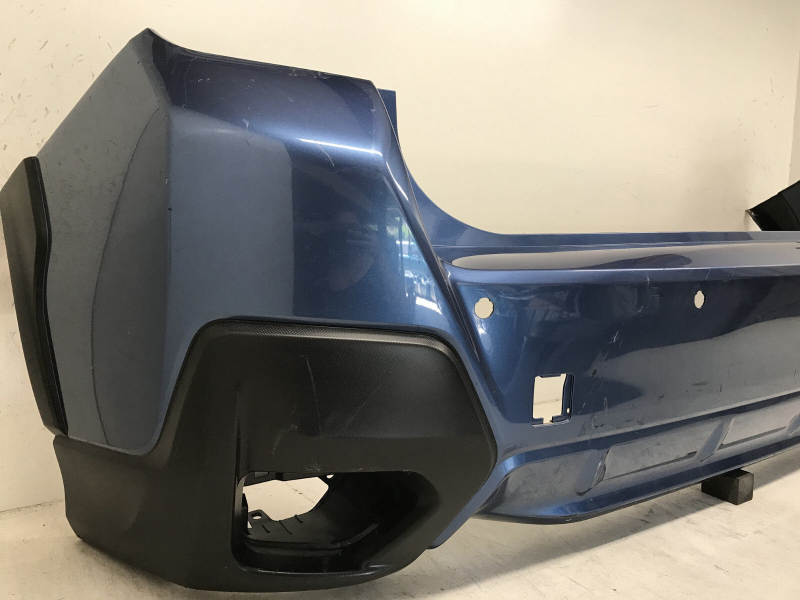 Rear Bumper Cover Subaru Crosstrek Base/Limited w/Sensor Holes 2018-2021 OEM