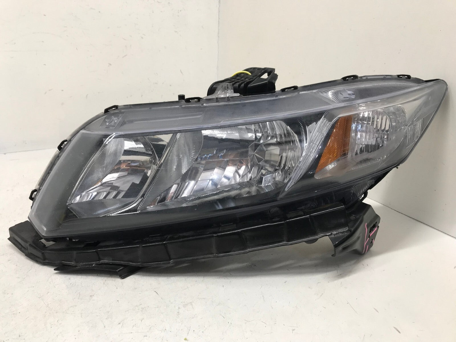 Headlight Damaged LH Driver Honda Civic Headlight Damaged 2013 2014 CAPA