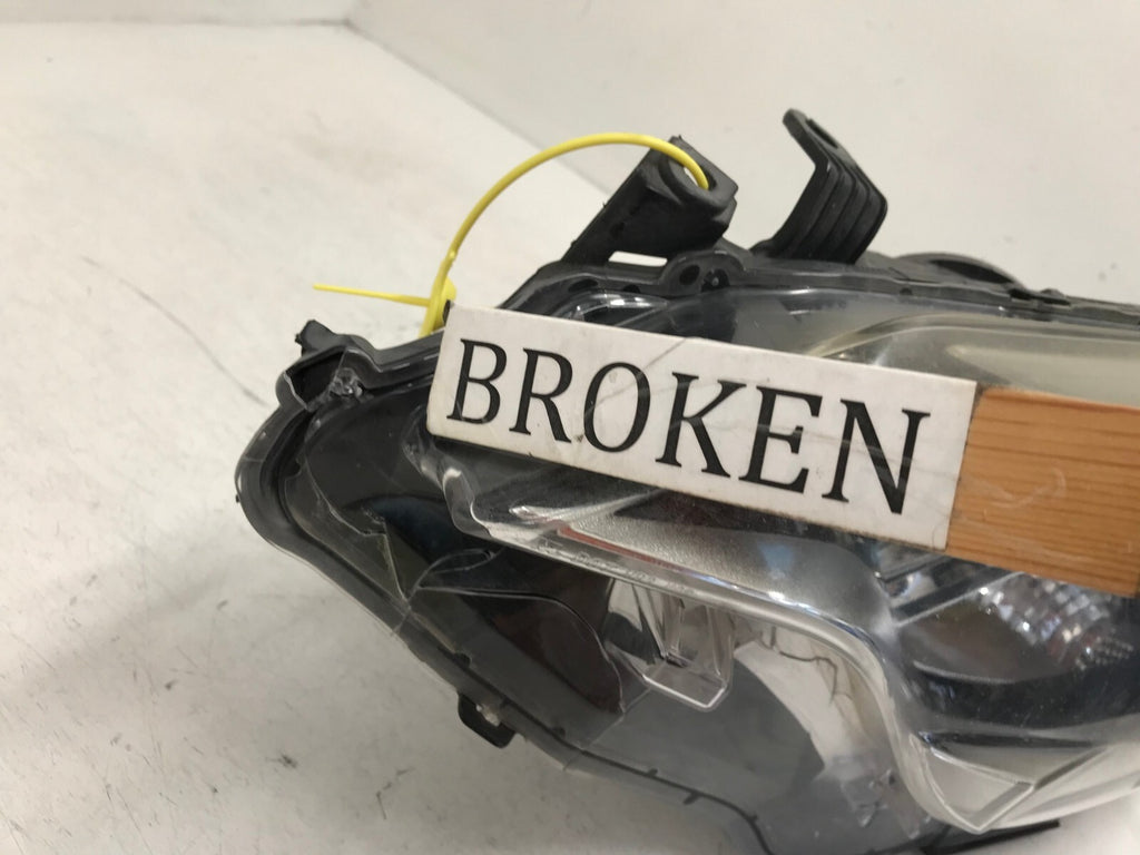 Halogen Headlight Damaged Driver LH Toyota Corolla 2014 - 2016 81150-02E60 OEM
