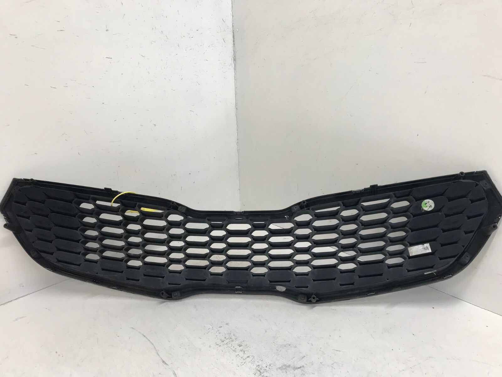Grill Grille Kia Forte Sedan 2010-2013 86351-A7500 OEM