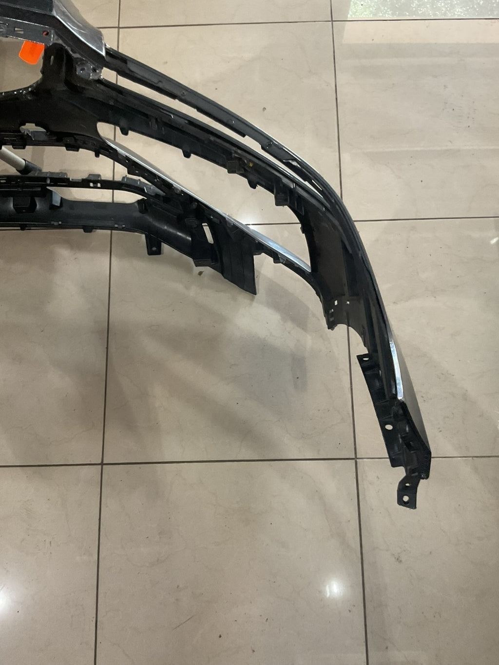 Front Bumper Cover Grey 2025 Genesis GV80 86511+t6500 OEM