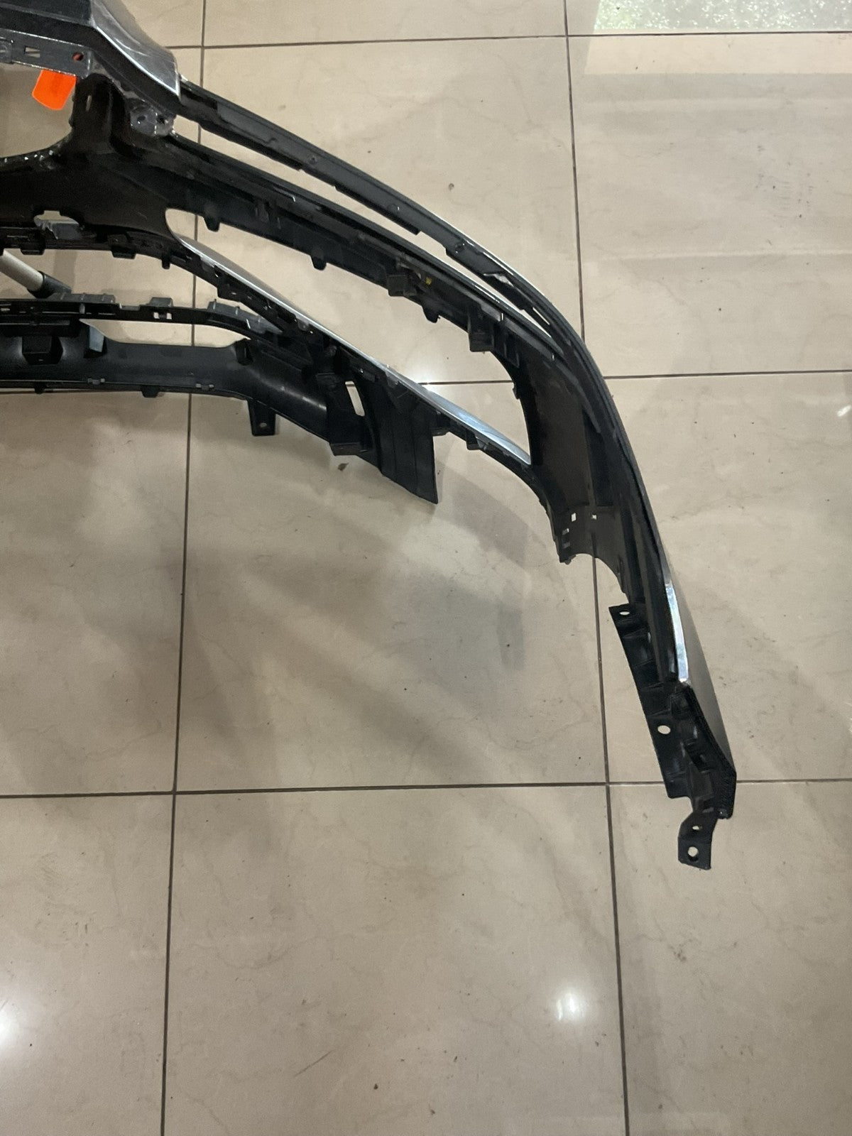 Front Bumper Cover Grey 2025 Genesis GV80 86511+t6500 OEM