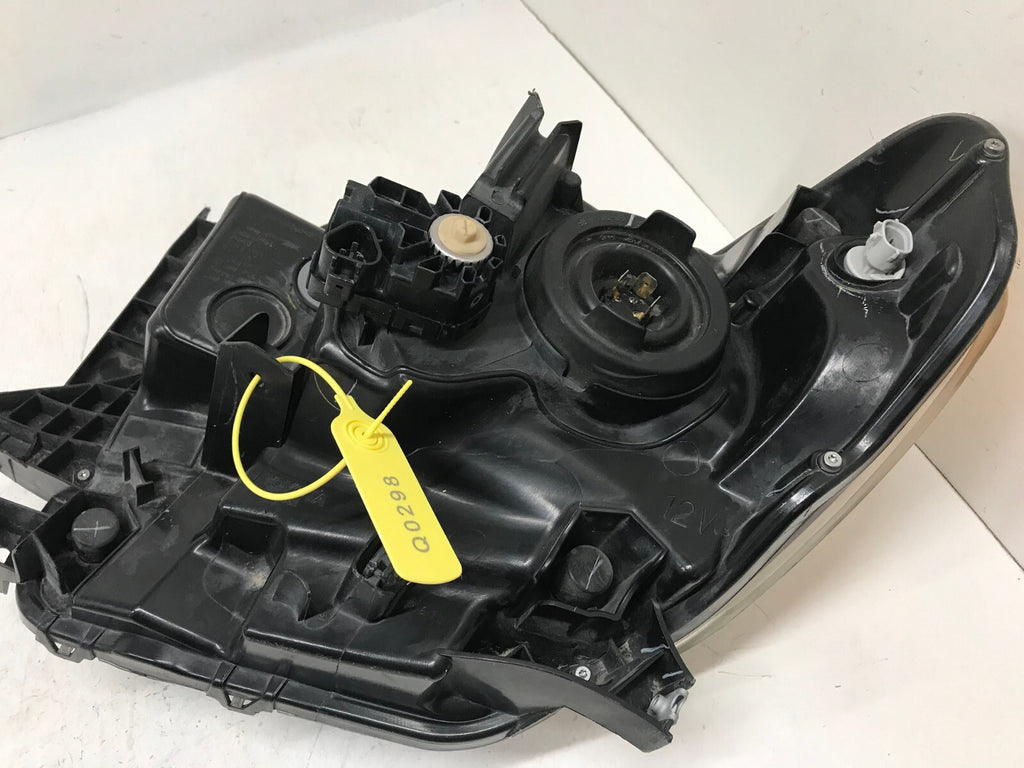 Headlight Damaged Right RH Passenger Toyota Tundra 2014-2017 OEM OEM