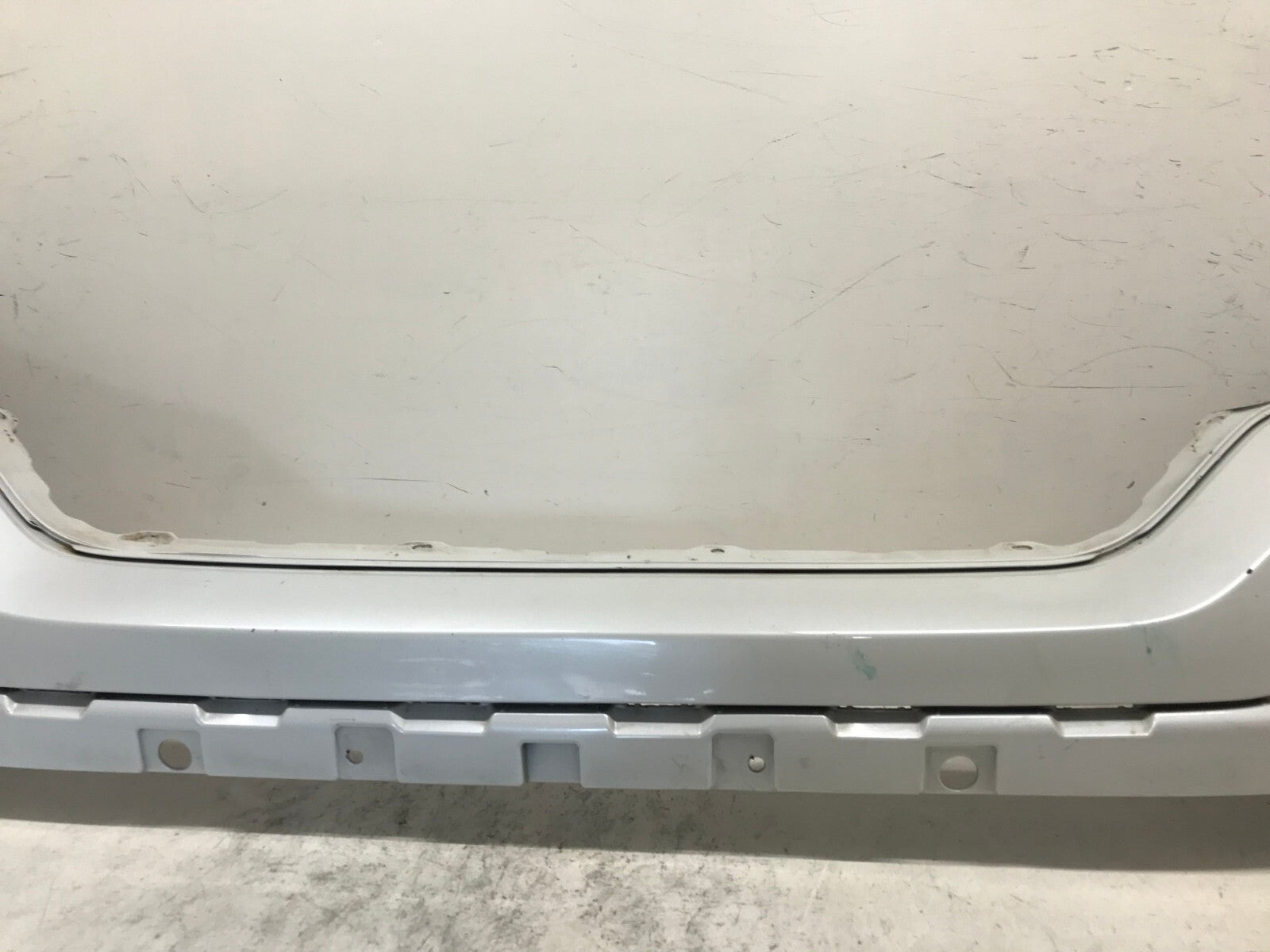 Front Upper Bumper Cover White 2020 2021 2022 Honda CR-V 71101-TLA-A000 OEM