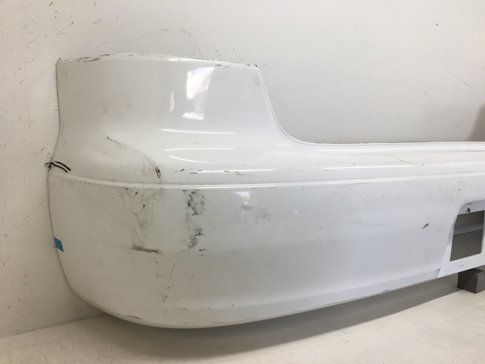 Rear Bumper Cover Toyota Corolla VE LE CE S 1998-2002 52159-02130 OEM