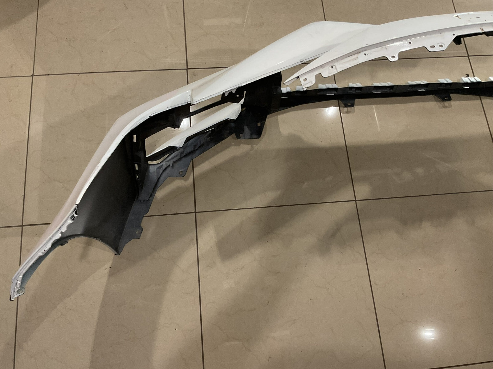 Front Bumper Cover White 2020-2023 Toyota Corolla CAPA