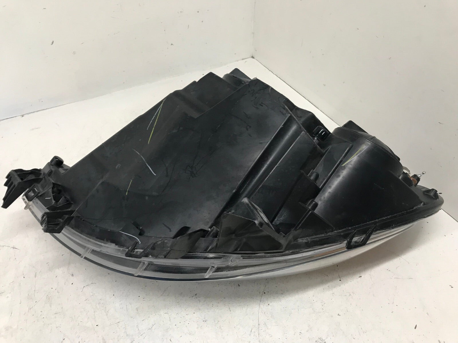 Headlight Damaged Right RH Dodge Ram ProMaster 1500 2500 14-2020 4725944AJ OEM