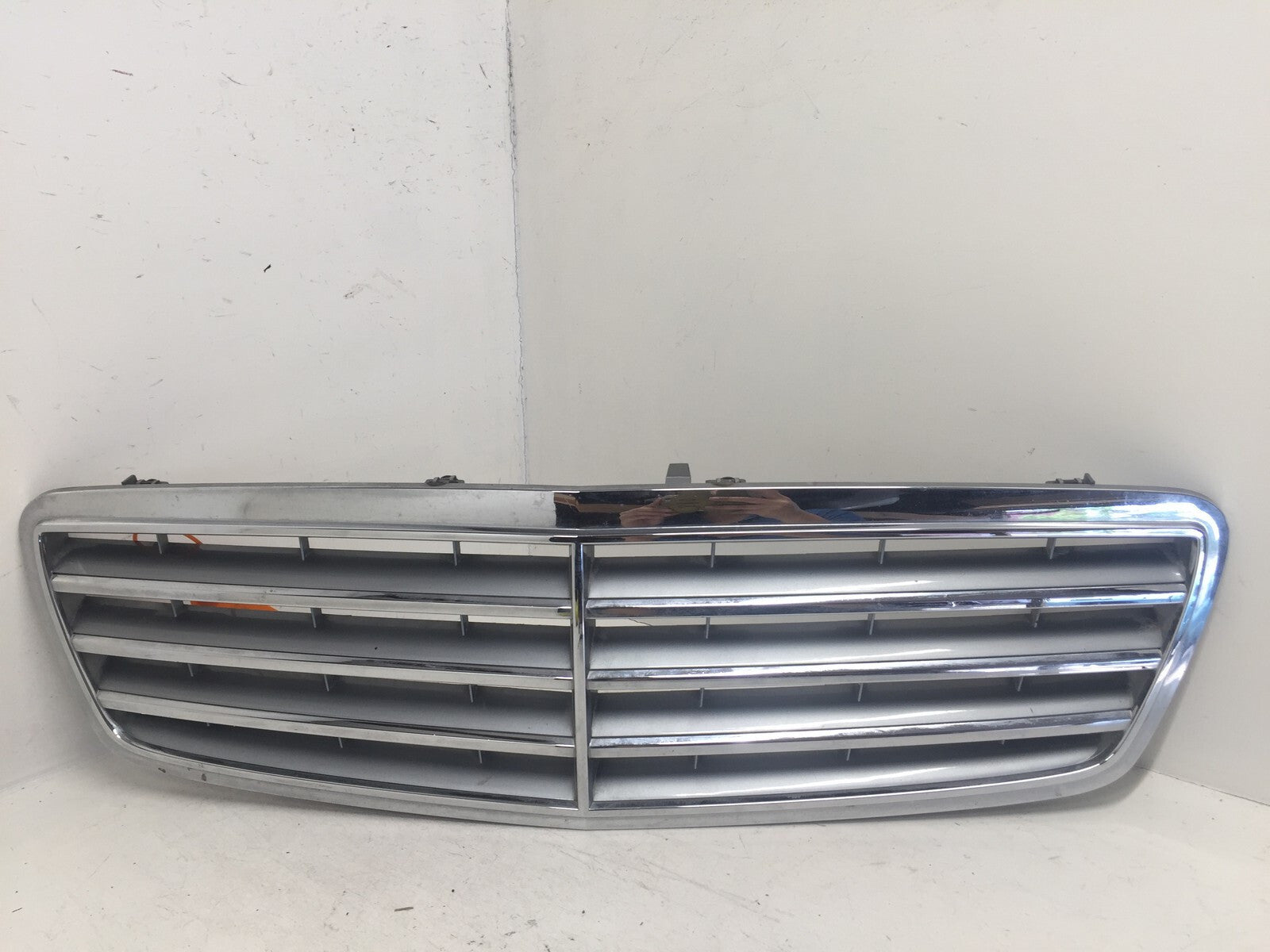 Grille Grill Mercedes benz C Class C230 C280 C320 2005-2007 A2038800223 OEM