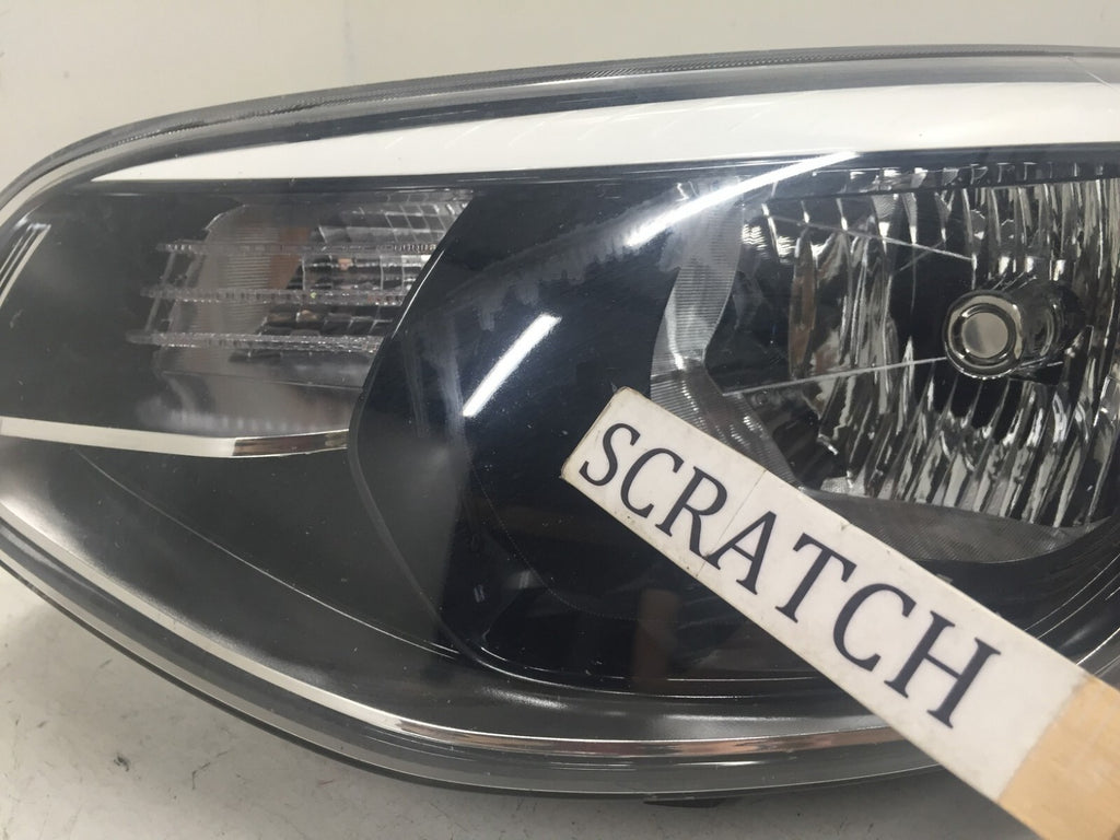 Head light Damaged LED Driver LH Left Kia Soul EV 2015-2016 92101-B2000 OEM