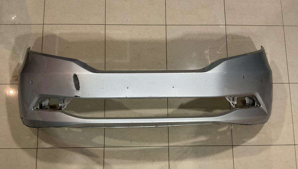 Front Bumper Cover Silver Honda Odyssey EX/EX-L/LX/SE 11-2017 71101-TK8-ZZ00 OEM