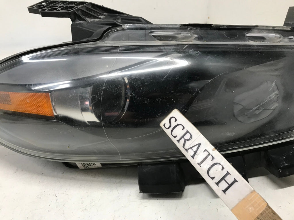 Headlight Damaged Right passenger RH 2013-2016 Dodge Dart 68085140AI OEM