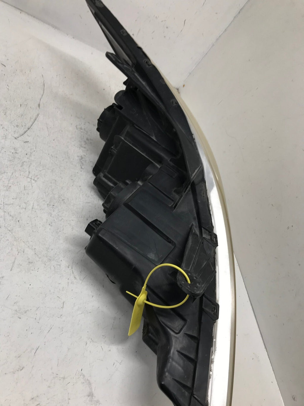 Headlight Damaged Left Driver LH 2011-2014 Hyundai Sonata CAPA