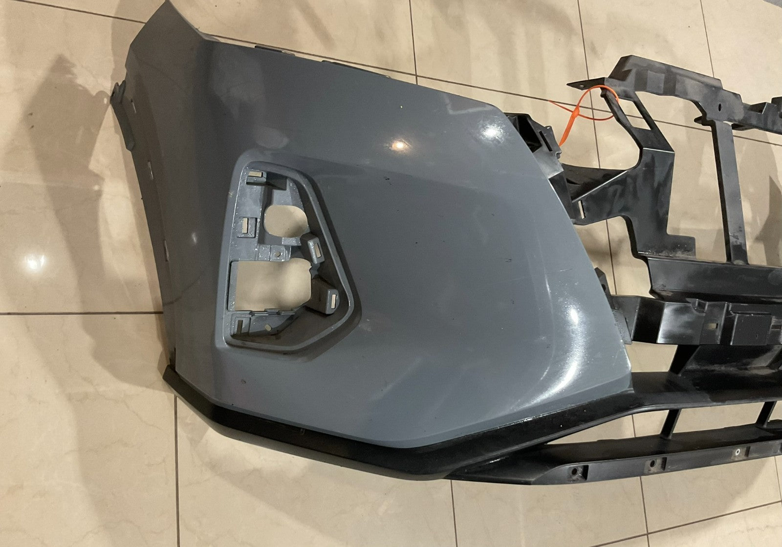 Front Bumper Cover Grey 2021 2022 Nissan Kicks S/SV/SR 62022+5r00h OEM