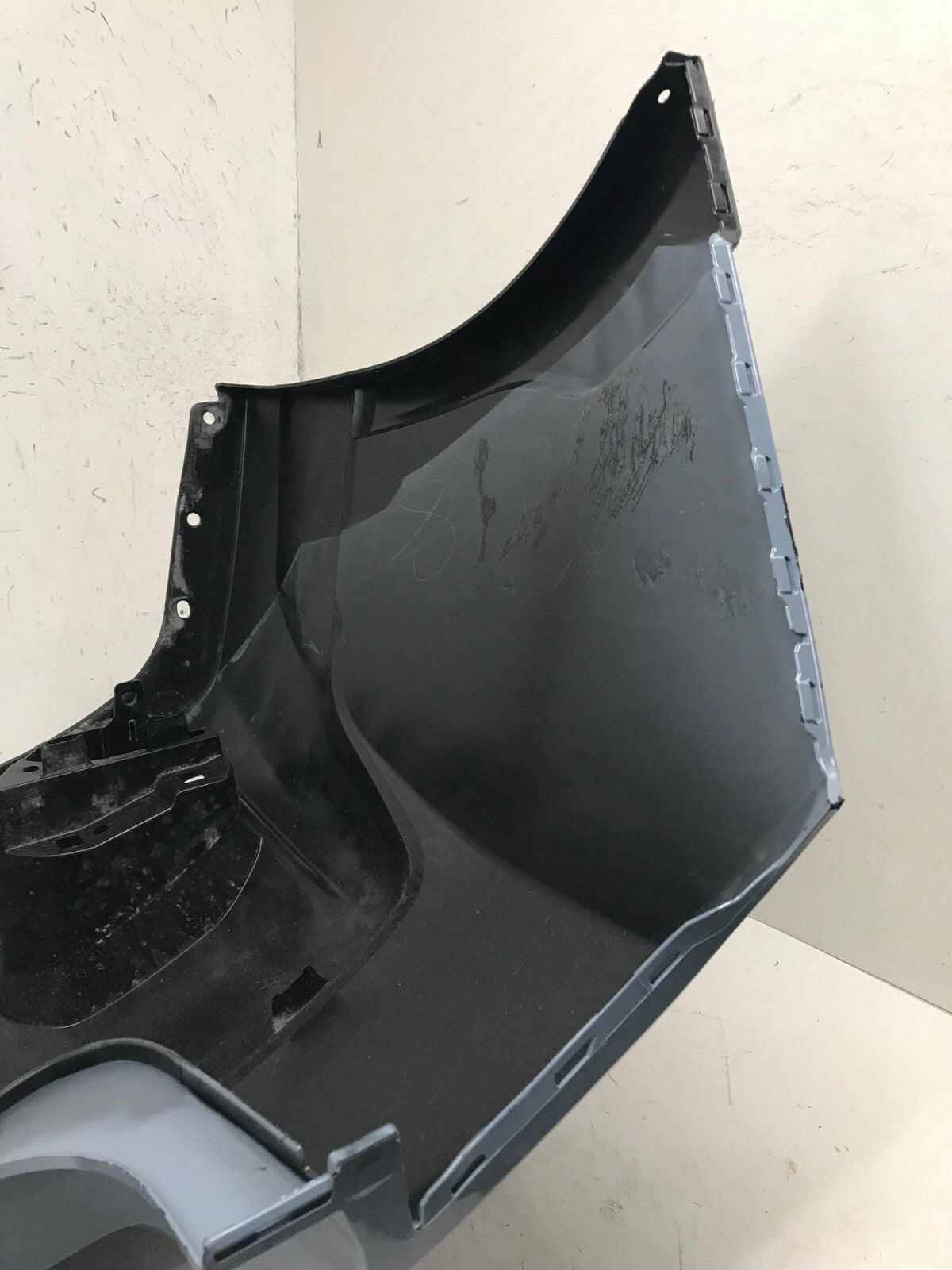 Rear Bumper Cover Subaru CrossTrek Grey 2018 2019 57704FL250 OEM8