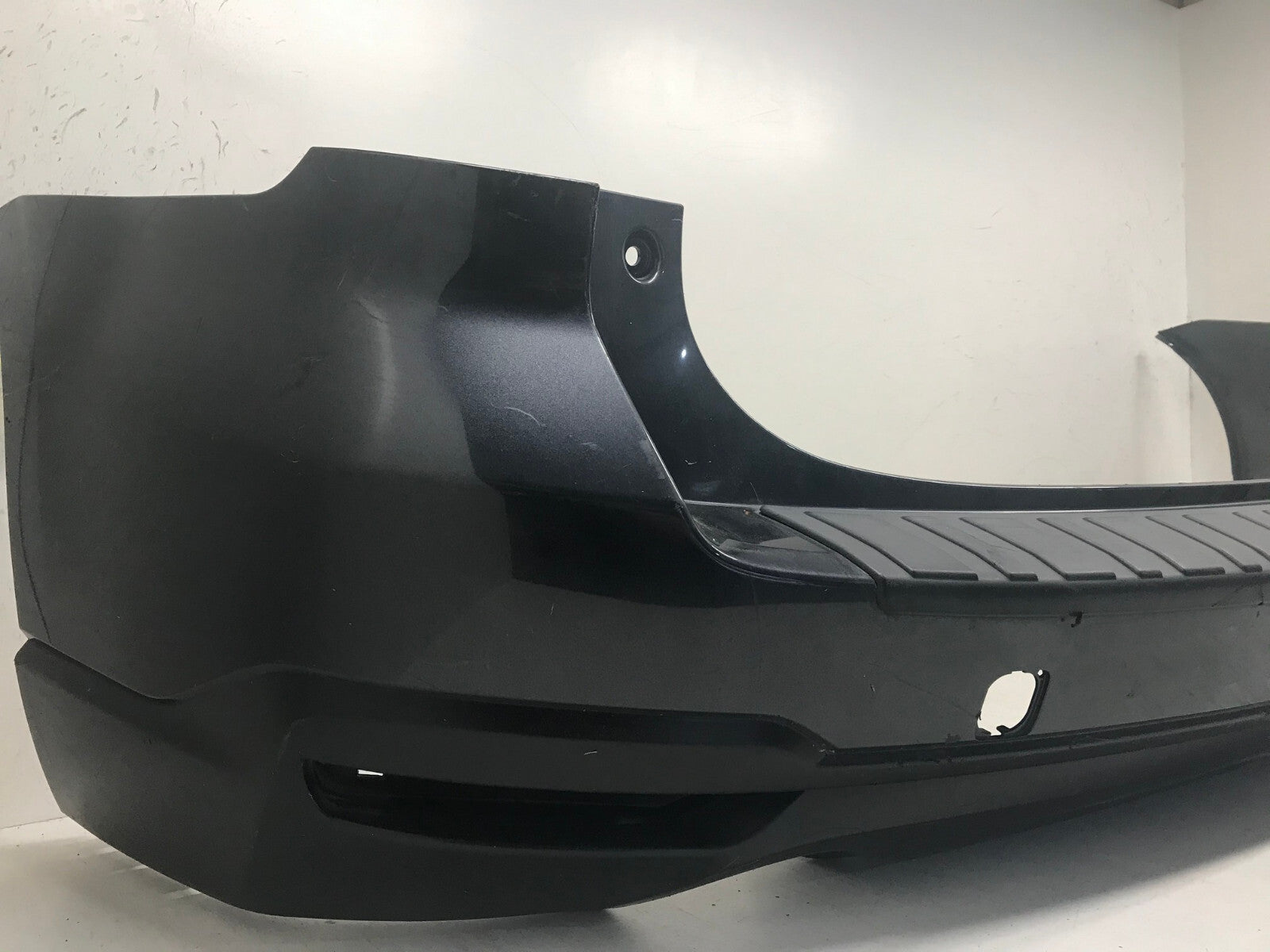 Rear Bumper Cover Gray Subaru Forester 14-18 57704SG012 OEM