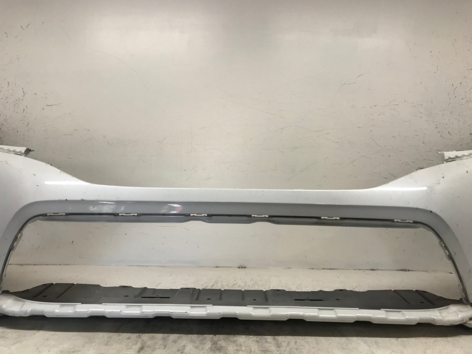 Front Bumper Cover White 2022 2023 Honda Civic EX/LX/Sport 71101-T20-A000 OEM