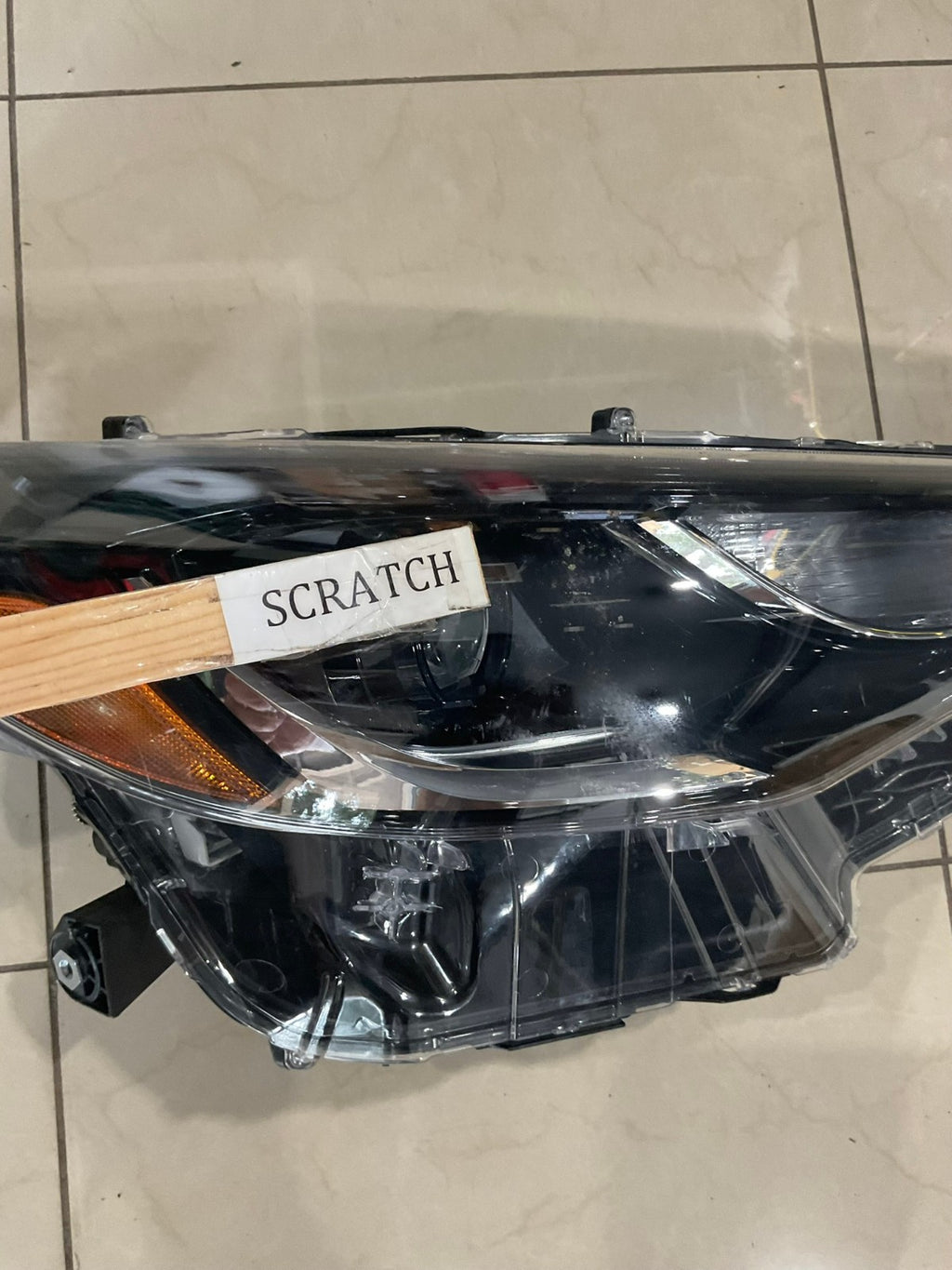 Headlight Right RH Passenger 2017-2019 Toyota Corolla SE XLE XSE Sedan 4Dr CAPA